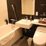 shower-toilet-mitsui-garden-hotels